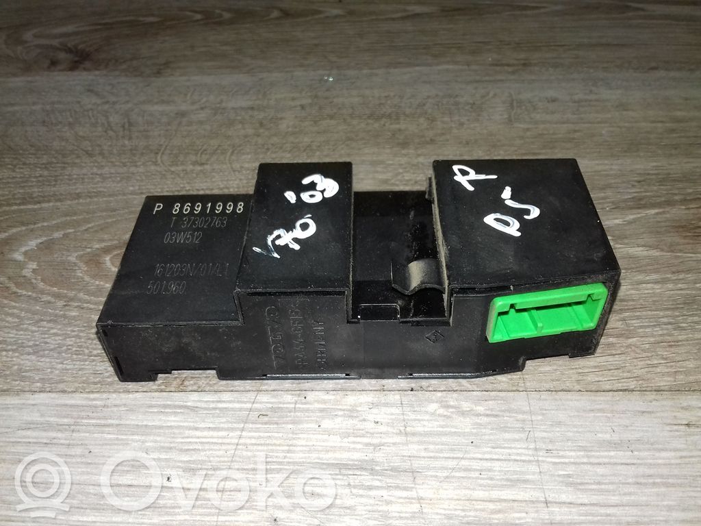 Volvo V70 ESP (stability system) control unit 