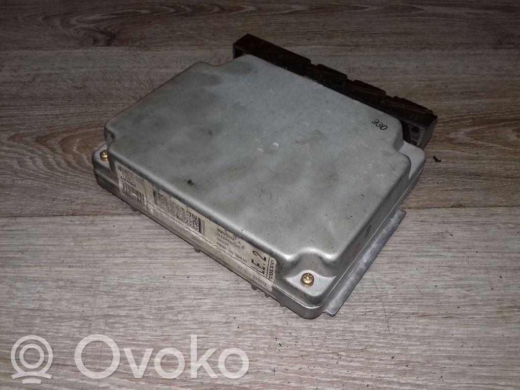 Volvo S60 Engine control unit/module 
