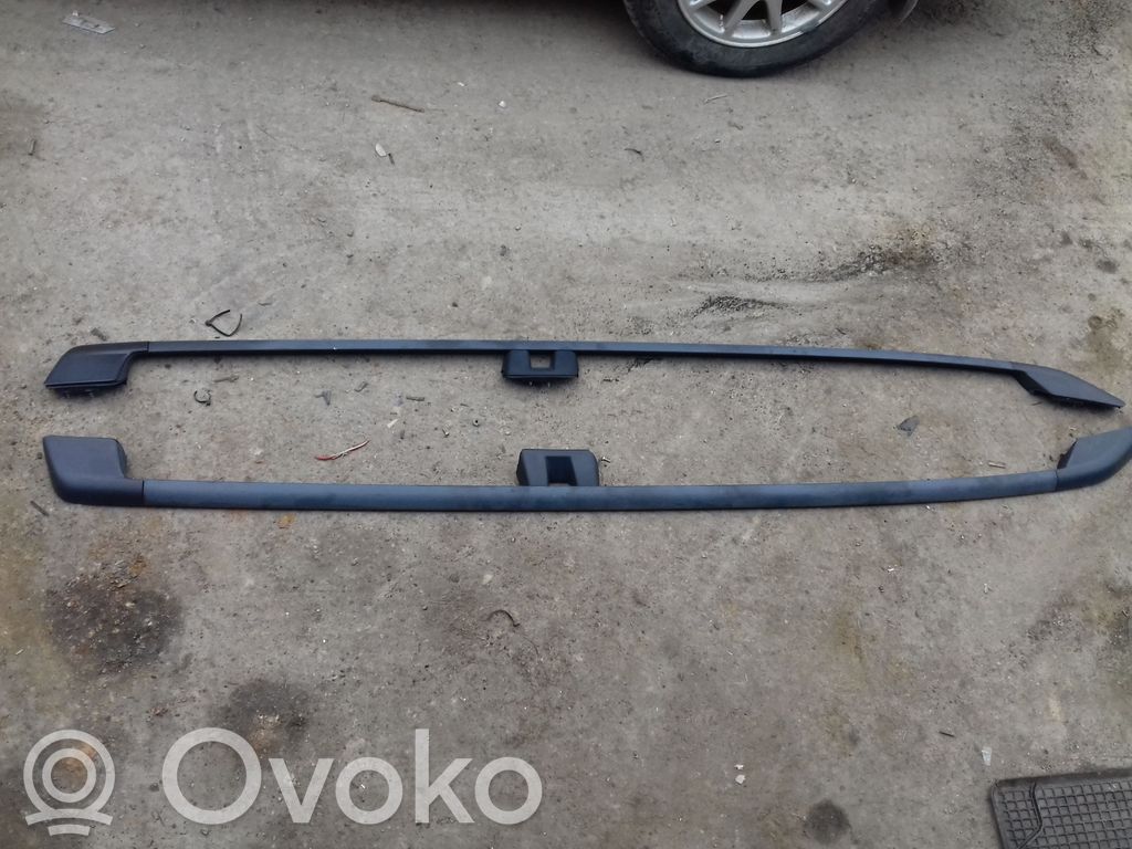 Volvo XC70 Barra del techo 