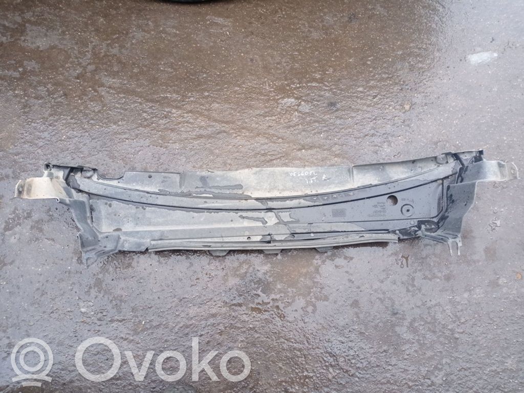 Bampera apakšas aizsargs   09484067