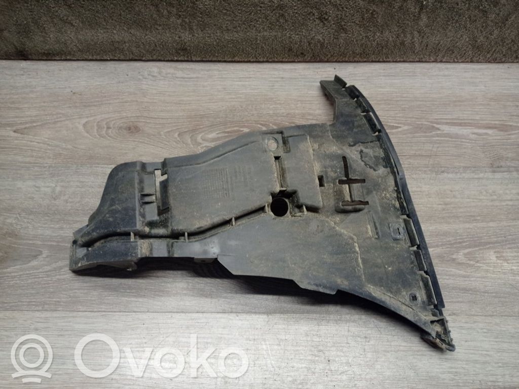 Priekšpusē bampera turētājs   08693181