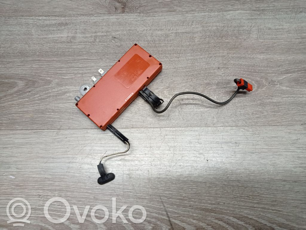 Volvo S80 Aerial antenna amplifier 