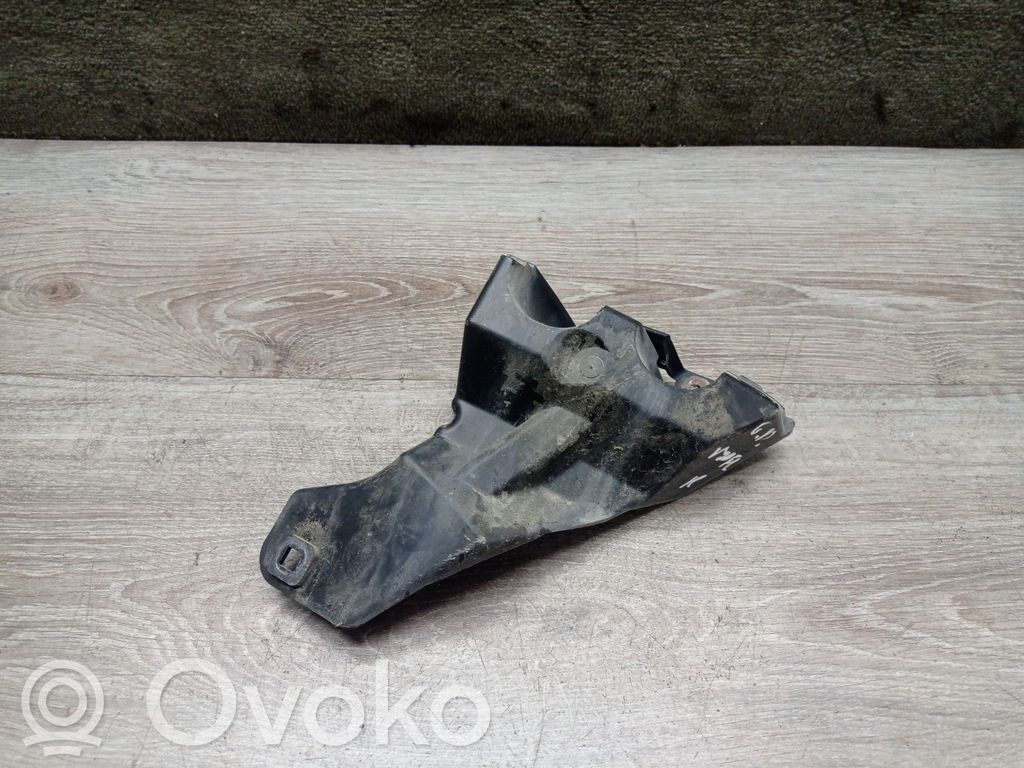 Rear bumper mounting bracket   08693385