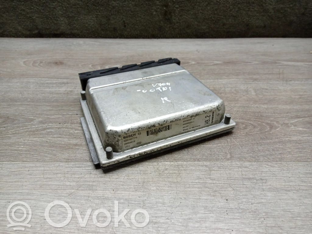 Volvo V70 Engine control unit/module 