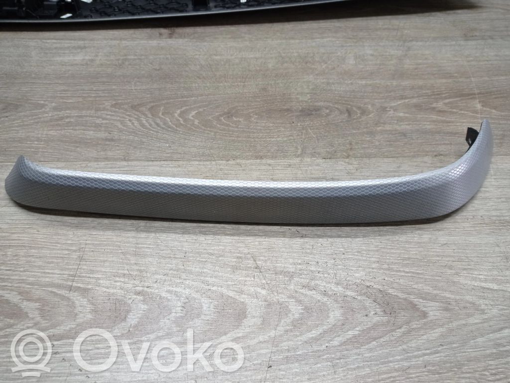 BMW 3 E92 E93 Muu takaoven verhoiluelementti 
