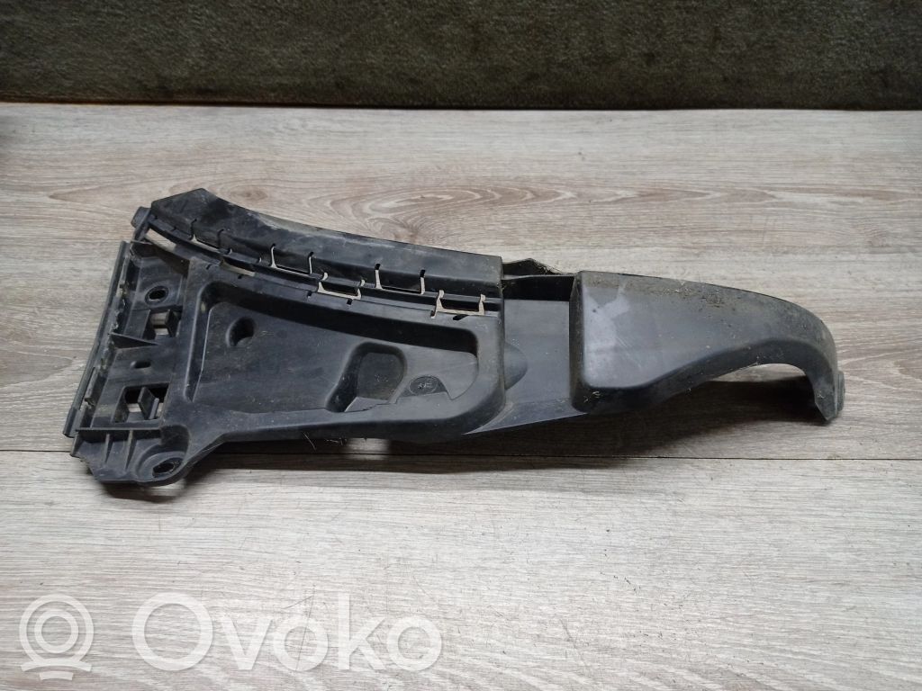 Front bumper mounting bracket   08620563