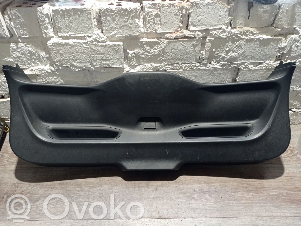 Apdaila galinio dangčio   31291049