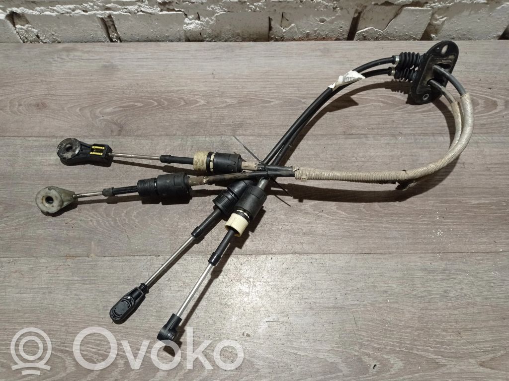 Gear shift cable linkage   31280505