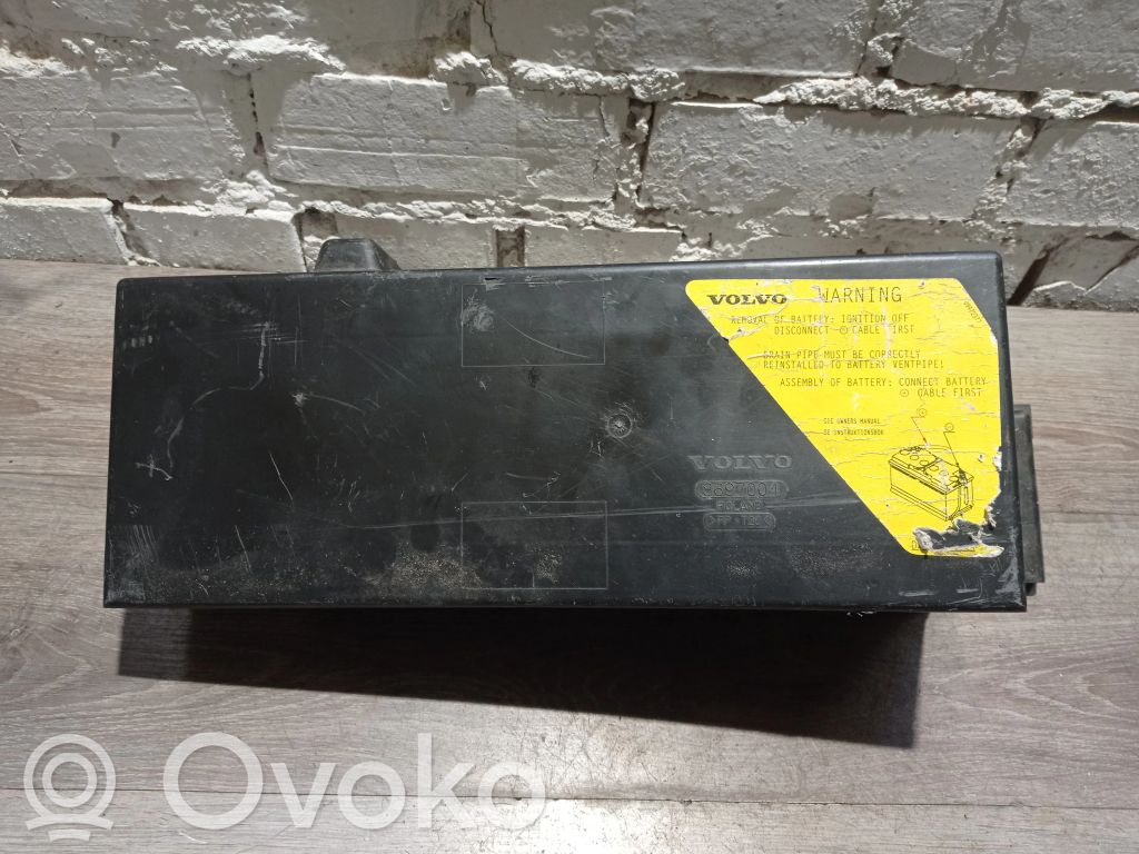 Batteriekasten   8697004