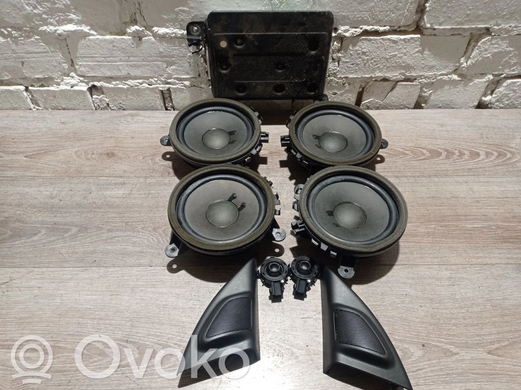 Audio system kit   25307703,31350323,P31350323,30657445,30781067,30781068,31252330