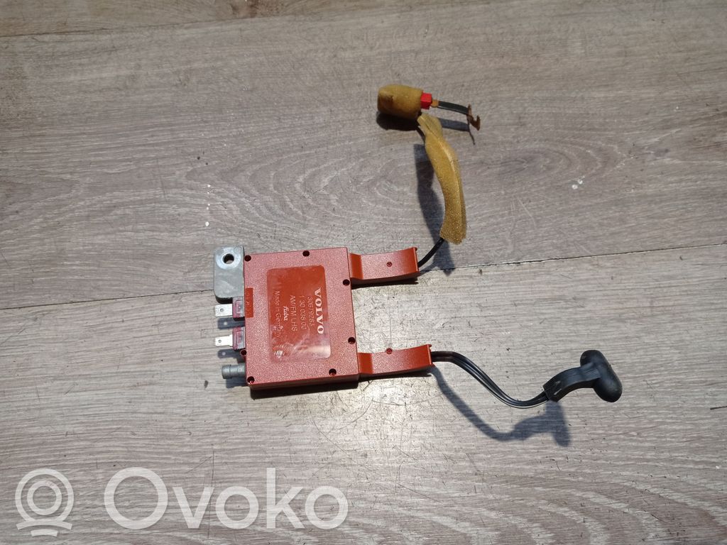 Volvo S60 Antenos stiprintuvas 