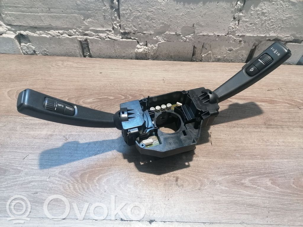 Volvo S40 Commodo, commande essuie-glace/phare 