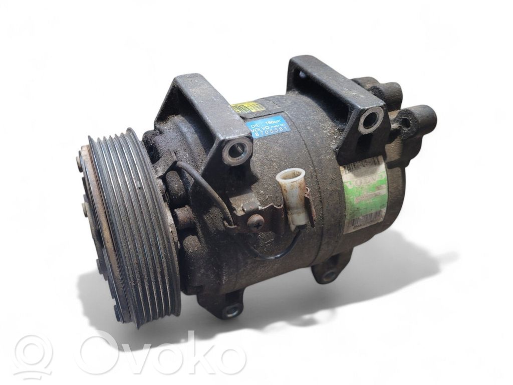 Kompresor / Sprężarka klimatyzacji A/C   30665339,8708581