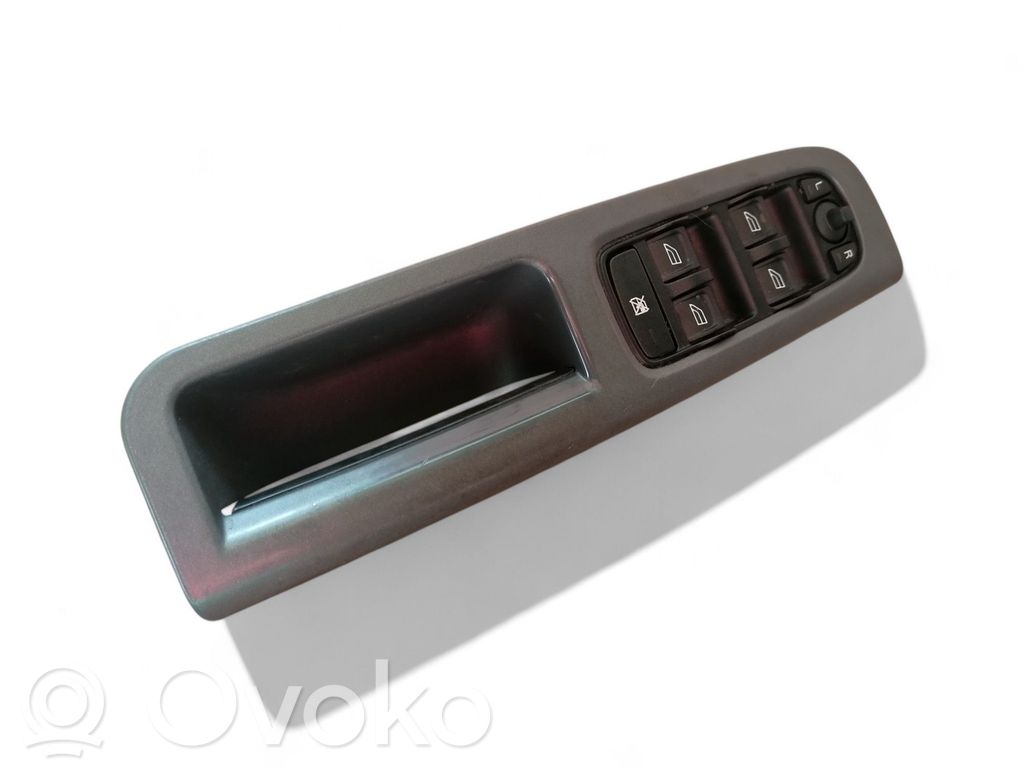 Elektrisko logu slēdzis   31295120,31295120AA