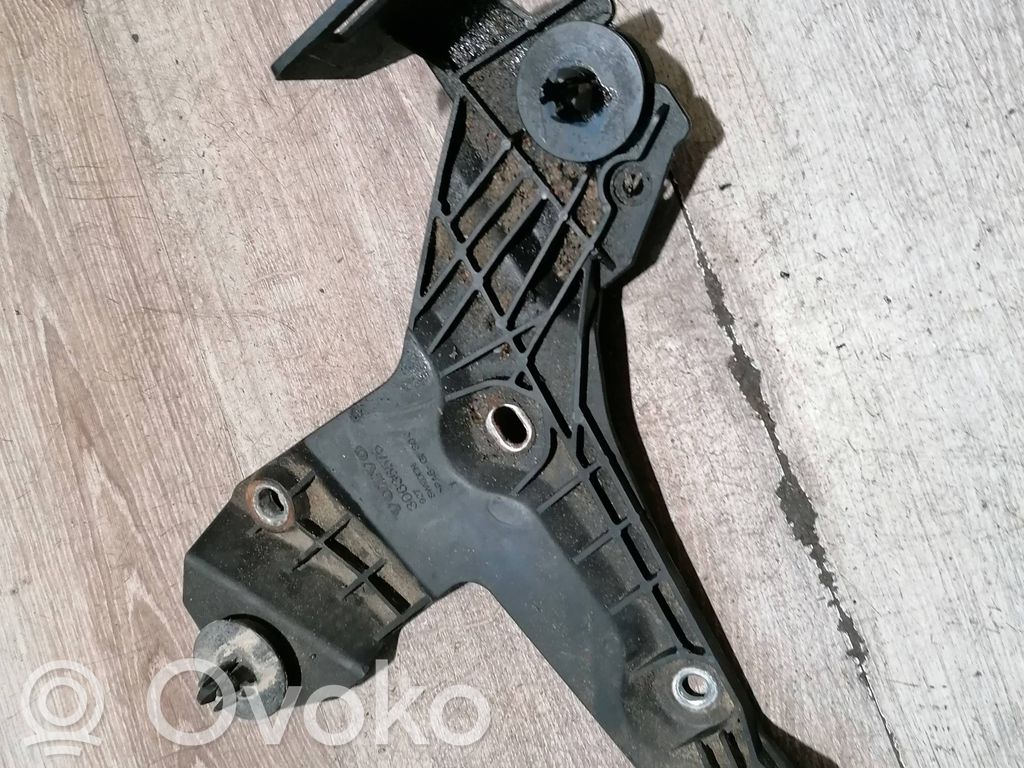 Volvo V70 Halterung Luftfilterkasten 