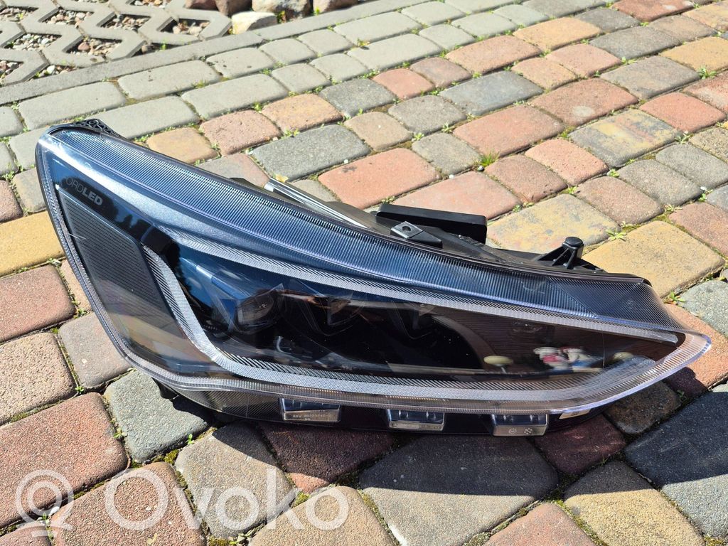 Ford Focus Scheinwerfer 