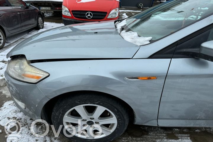 Ford Mondeo MK IV Guardabarro 