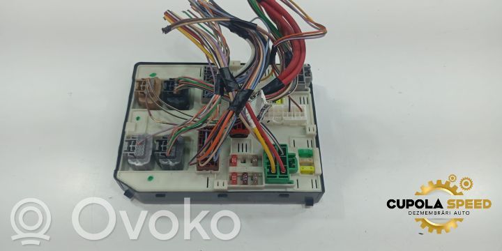 Drošinātāju bloks   284B64474R