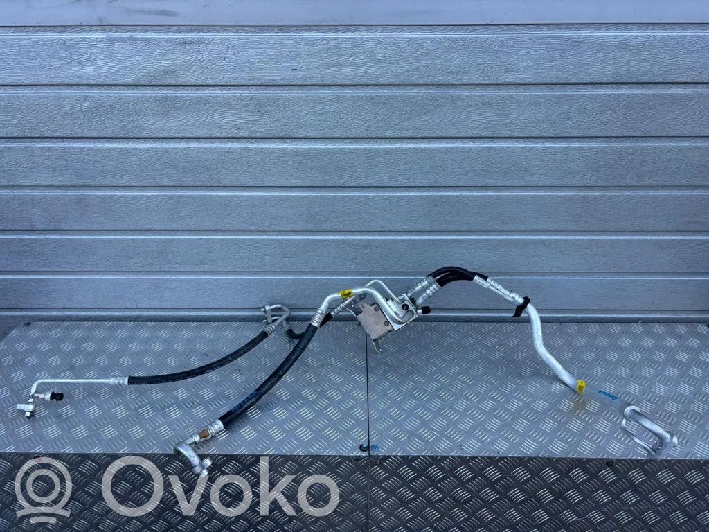 Opel Ampera Ilmastointilaitteen putki (A/C) 