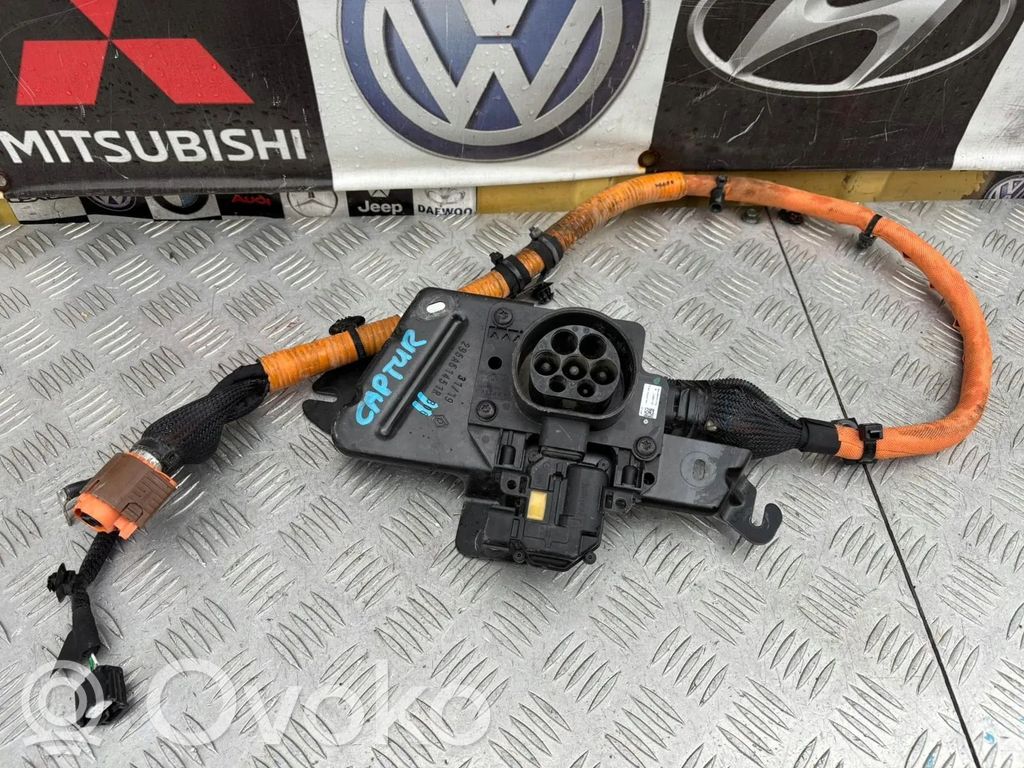 Renault Captur II Ladebuchse für Elektroautos 