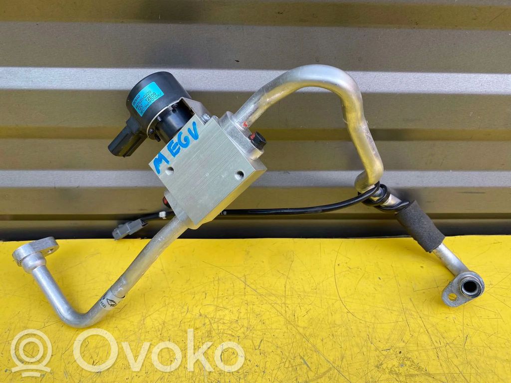 Renault Megane E-Tech Ilmastointilaitteen putki (A/C) 
