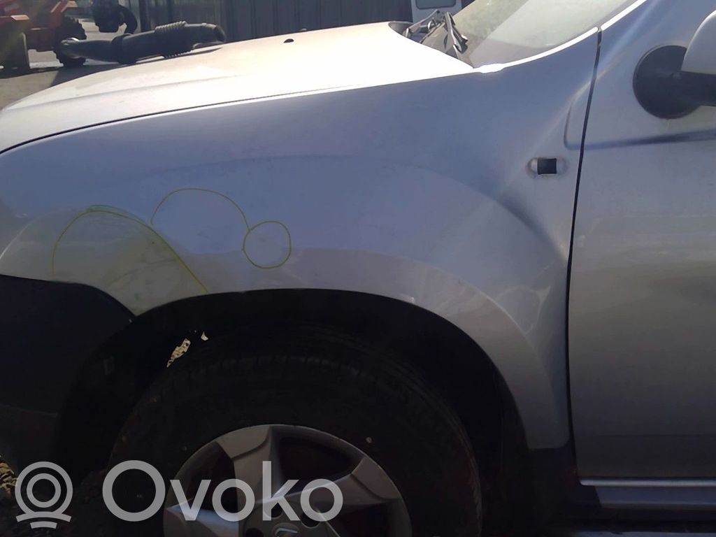 Dacia Duster Крыло 