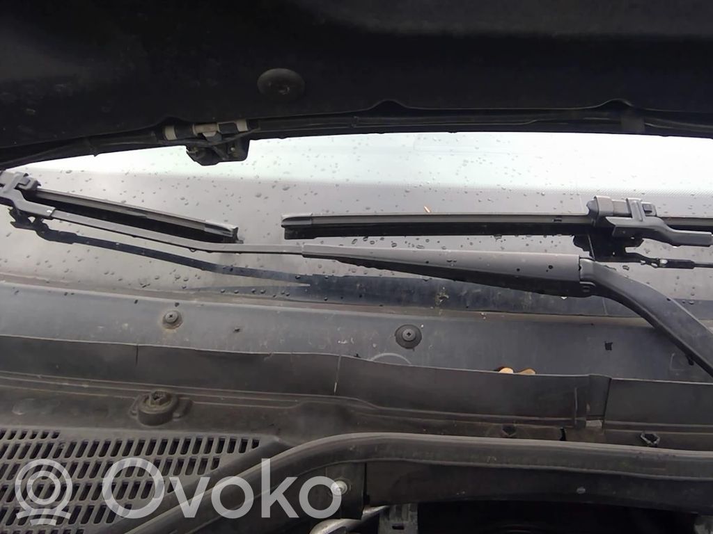 BMW X5 E70 Wischerarm vorne 