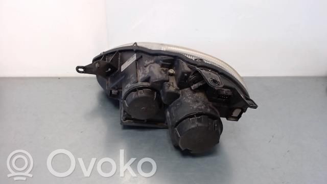 Scheinwerfer   1494315080