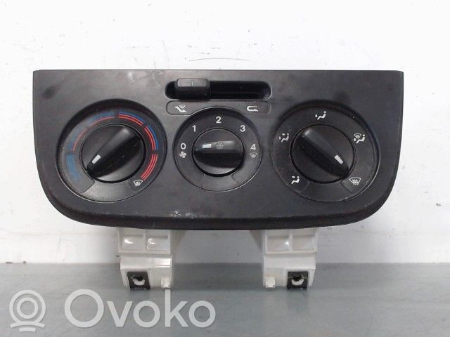 Climate control unit   105G7340100