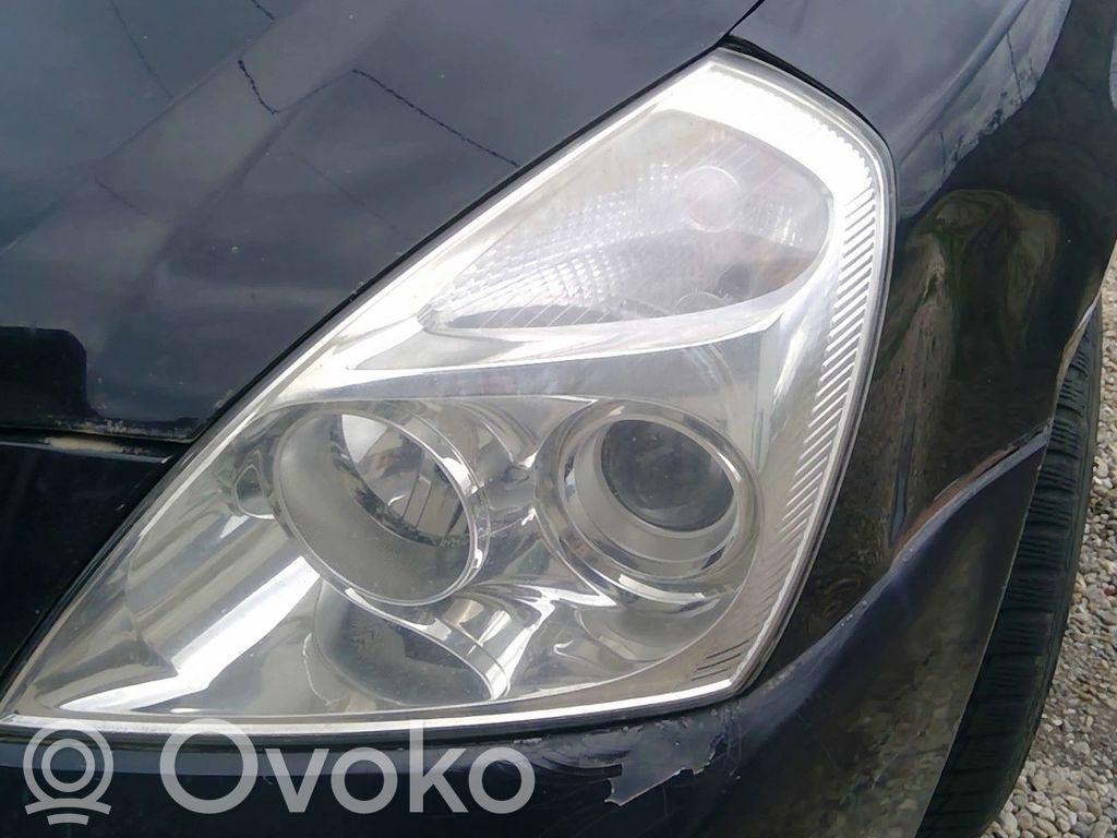 KIA Carnival Scheinwerfer 