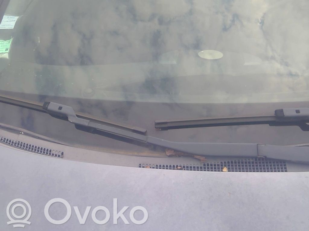 KIA Ceed Front wiper blade arm 