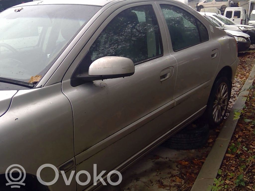 Volvo S60 Durvis 