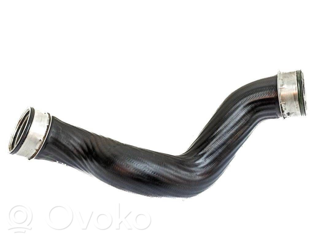 Mercedes-Benz E W211 Intercooler hose/pipe 