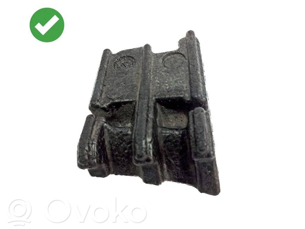 BMW 5 F10 F11 Supporto/guarnizione in poliuretano espanso del parafango 