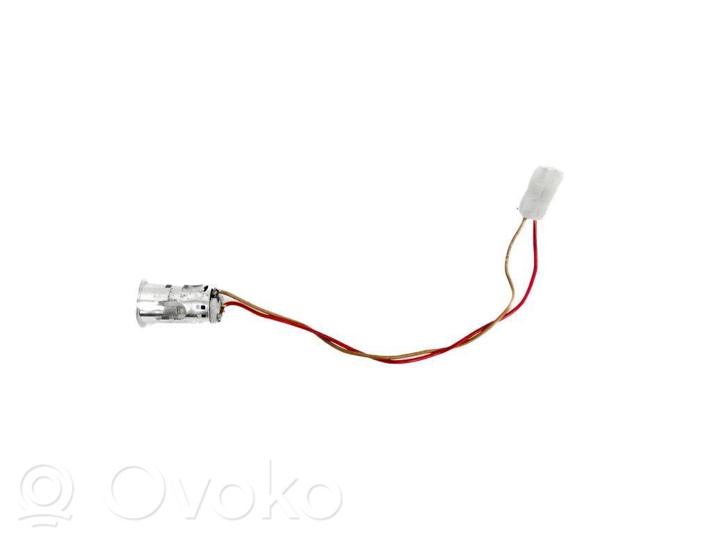 12 V Socket (rear)   694718402