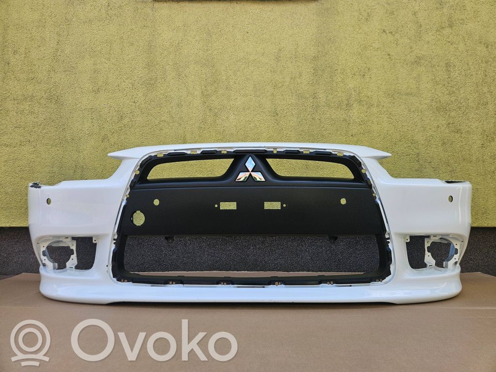 Mitsubishi Lancer Evolution X Parachoques delantero 