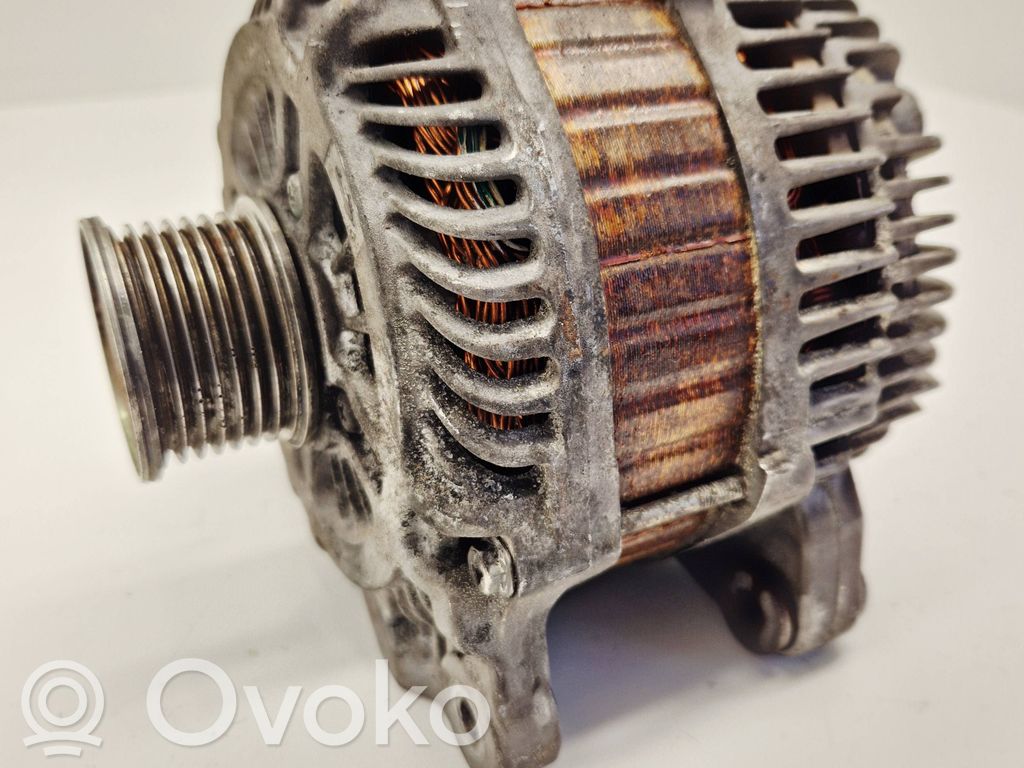 Renault Laguna III Alternador 