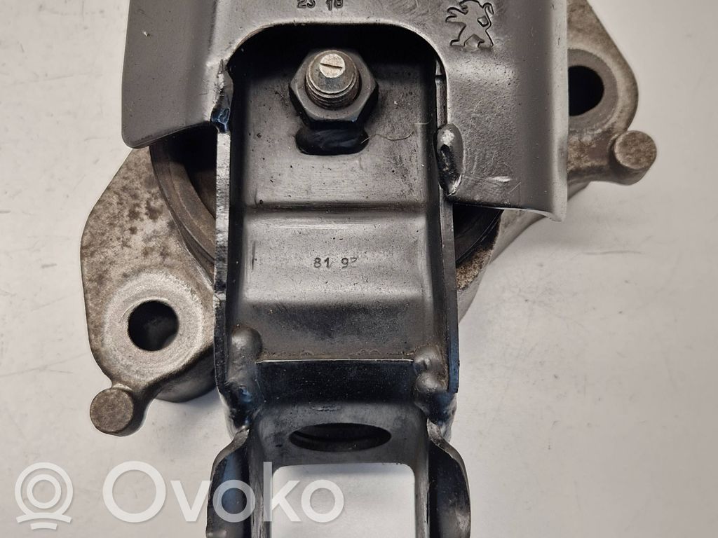 Engine mount bracket   9804890680,3058,2318