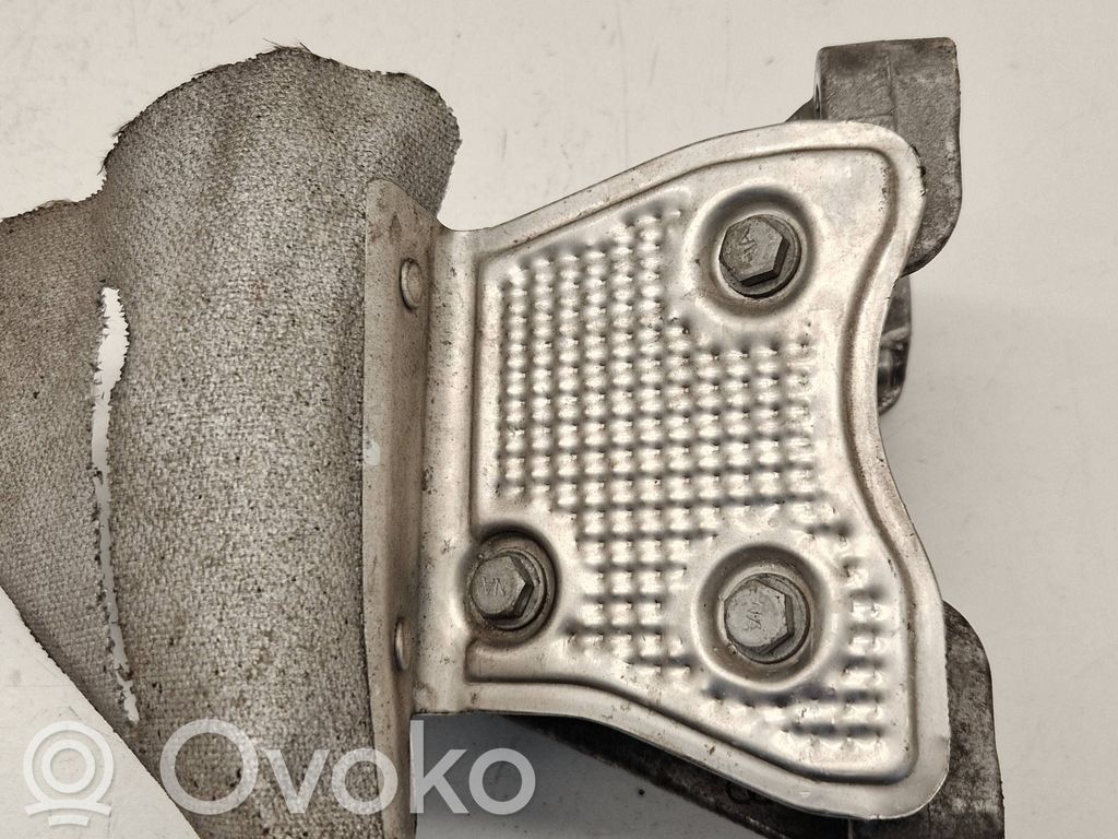 Engine mounting bracket   8K0199307