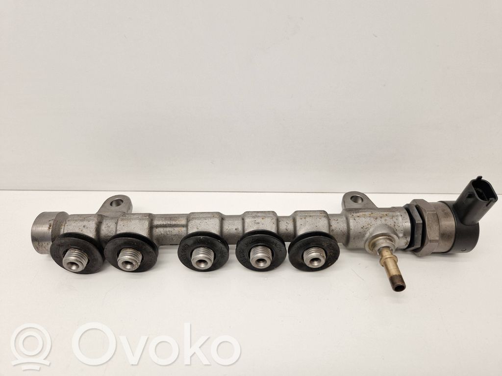 Renault Latitude (L70) Rampă alimentare injectoare 