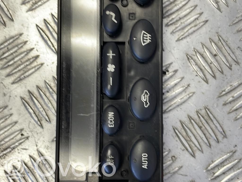 Climate control unit   101785