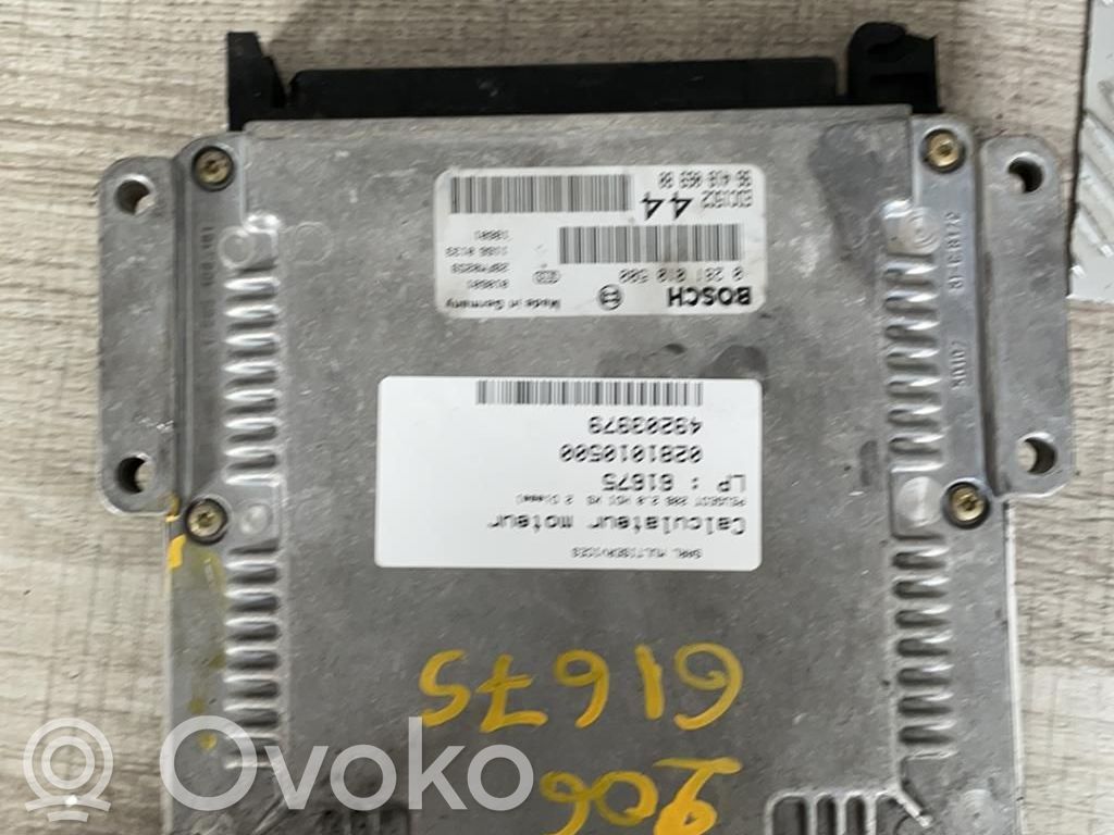 Peugeot 206 Engine control unit/module 