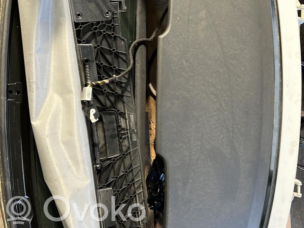 BMW 1 E82 E88 Капот двигателя 