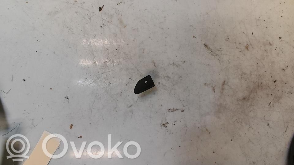 Renault Clio IV Central locking switch button 