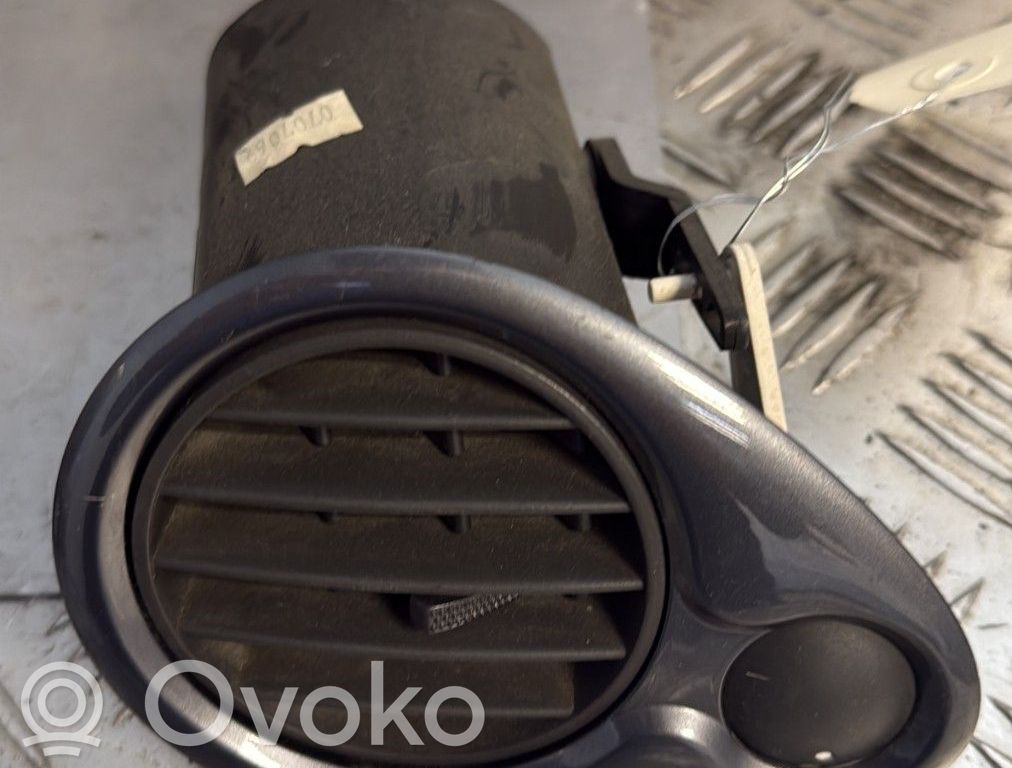 Renault Clio III Luftausströmer Lüftungsdüse Luftdüse seitlich 