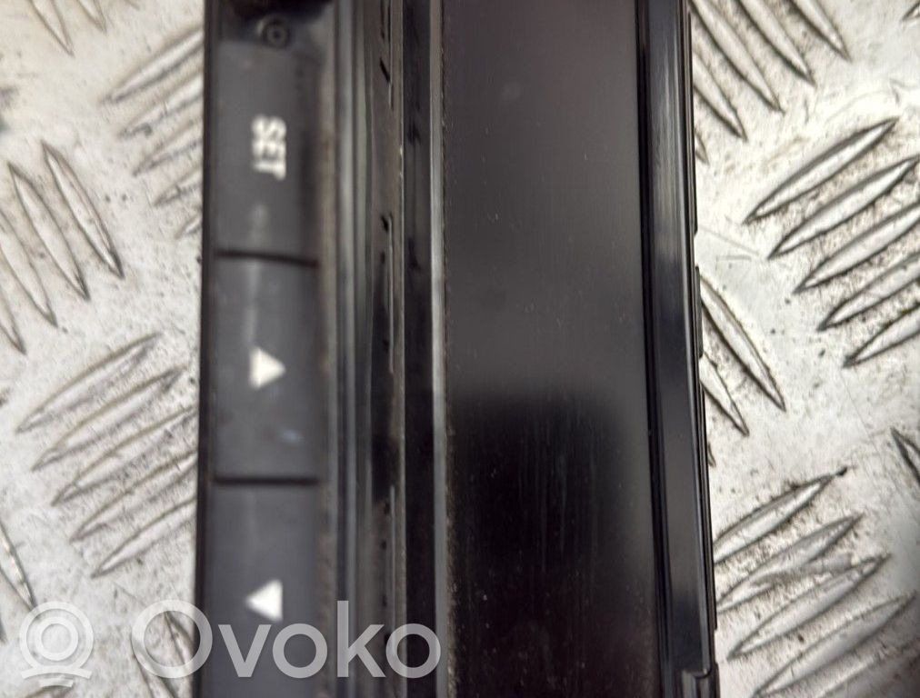 KIA Ceed Screen/display/small screen 
