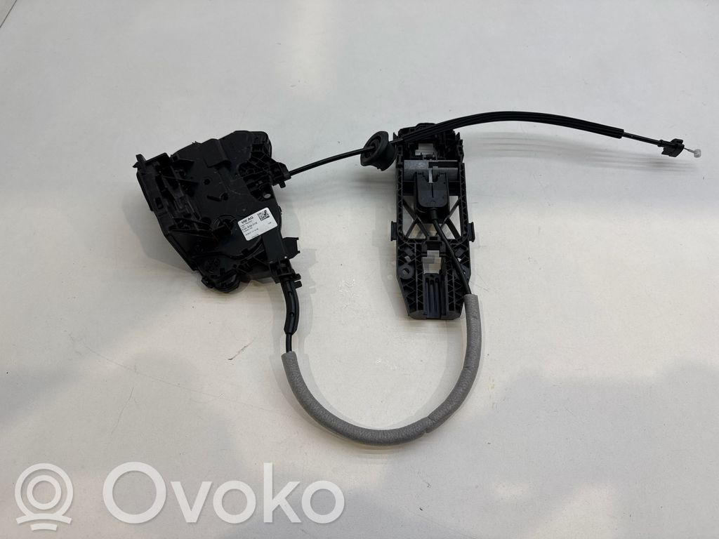 Seat Arona Zamek drzwi tylnych 