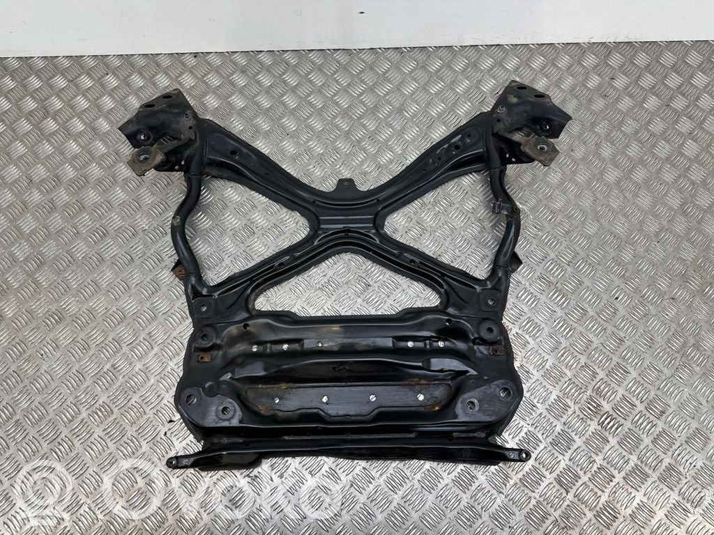 Audi A4 S4 B9 Etuapurunko 