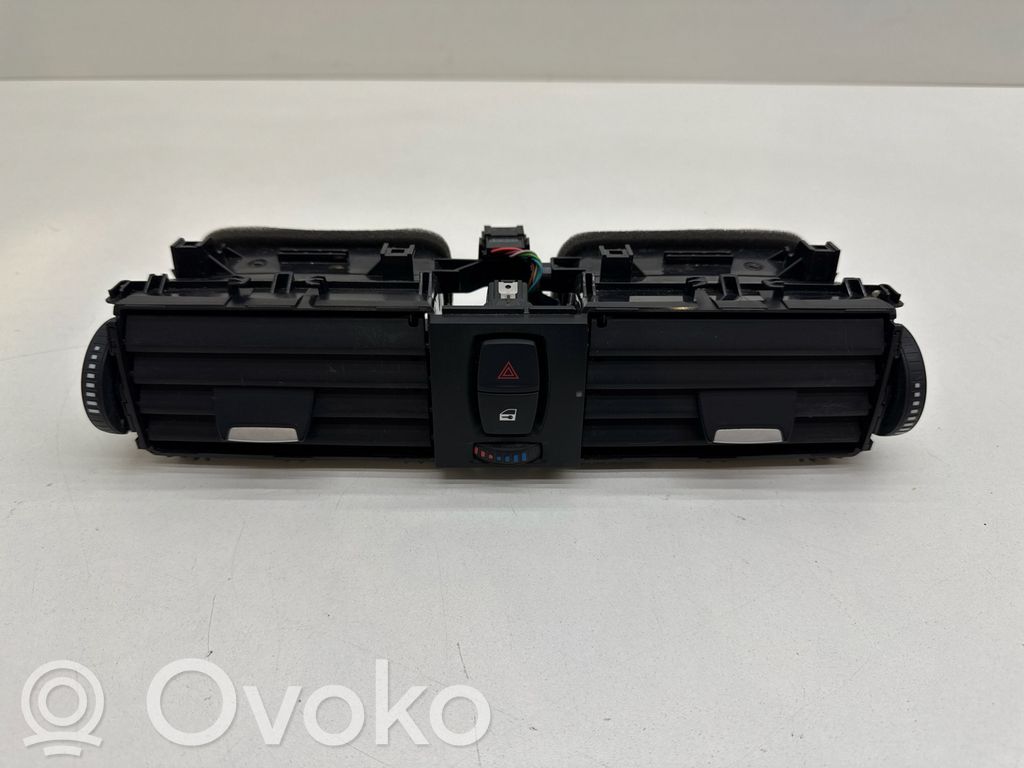 BMW 4 F32 F33 Rejilla de ventilación central del panel 
