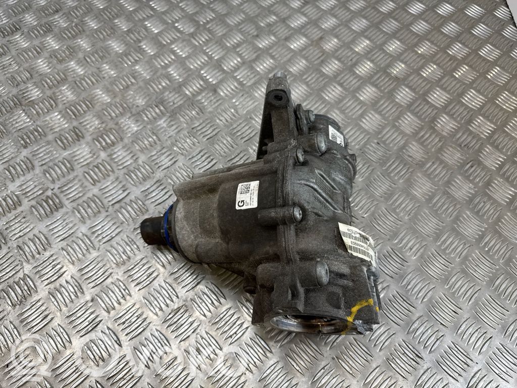 BMW 2 F45 Skrzynia rozdzielcza / Reduktor 